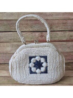 Vtg 60's Woven Raffia Ivory Straw Flower Purse Kiss Lock Closure Made In Japan